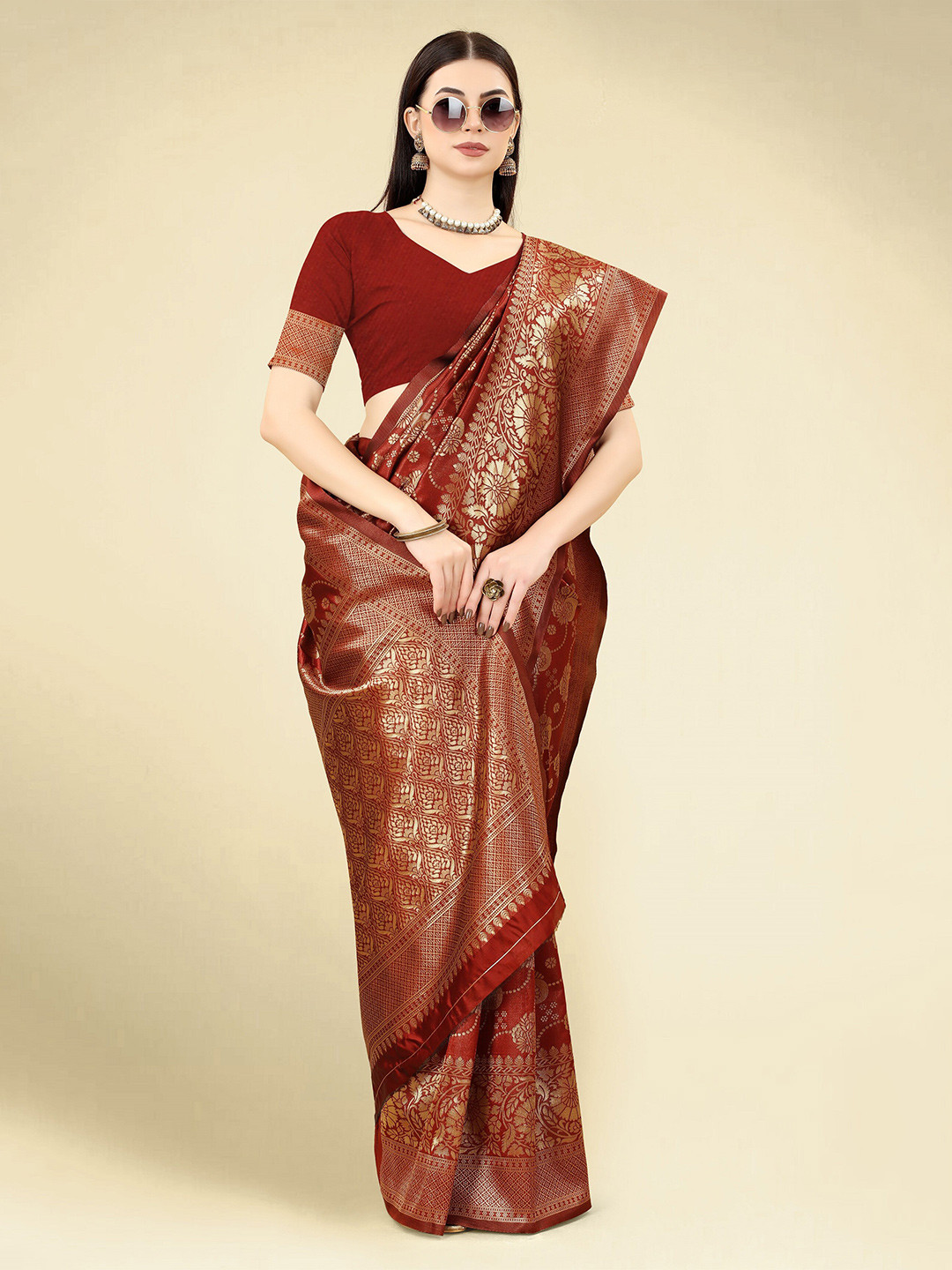 

DWIZA ENTERPRISE Ethnic Motifs Woven Design Zari Banarasi Saree, Maroon