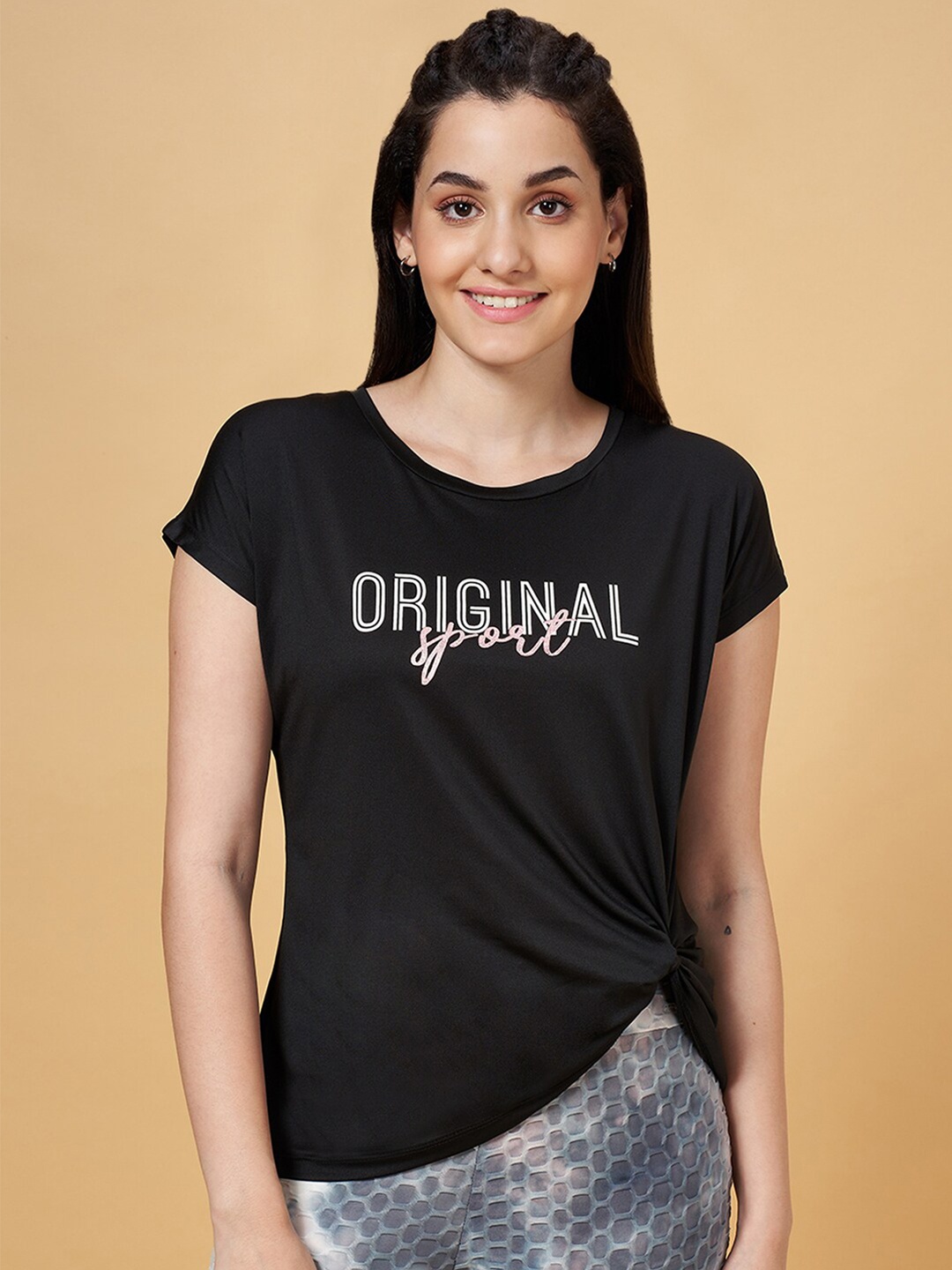 

Ajile by Pantaloons Typography Printed Round Neck Regular T-shirt, Black