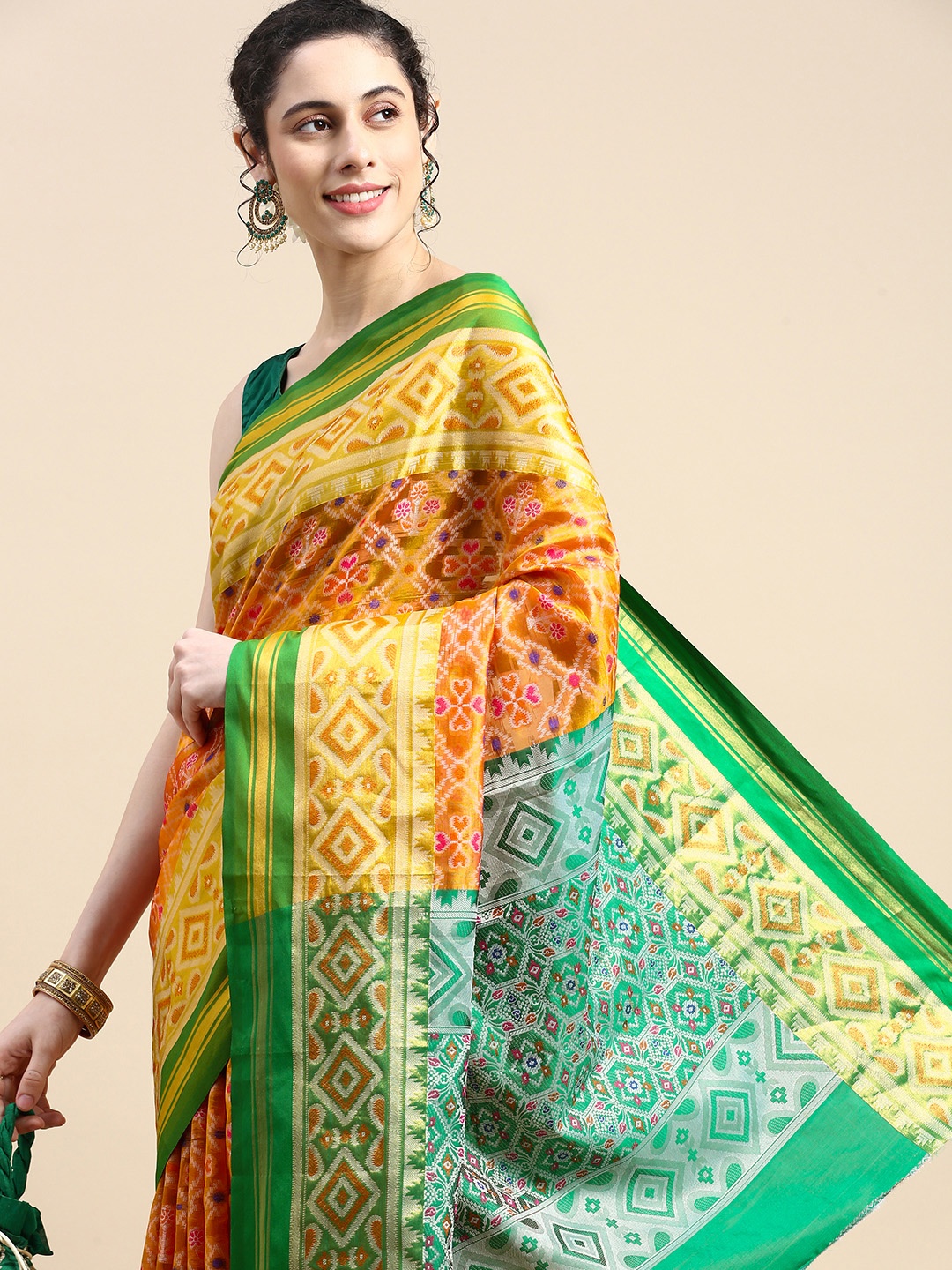 

VISHNU WEAVES Woven Design Ethnic Motifs Zari Silk Cotton Patola Saree, Multi