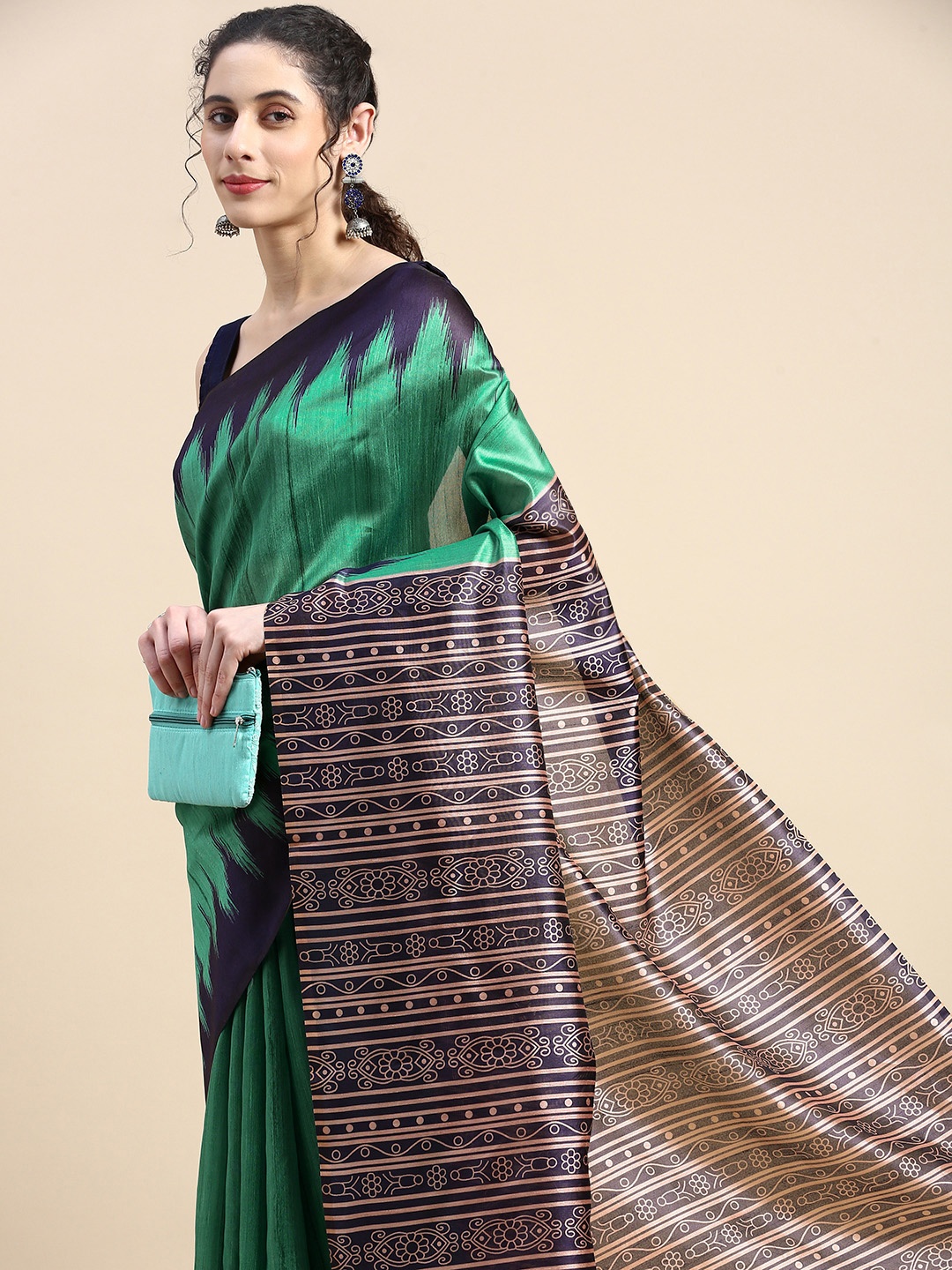 

VISHNU WEAVES Solid Jute Silk Tussar Saree, Sea green