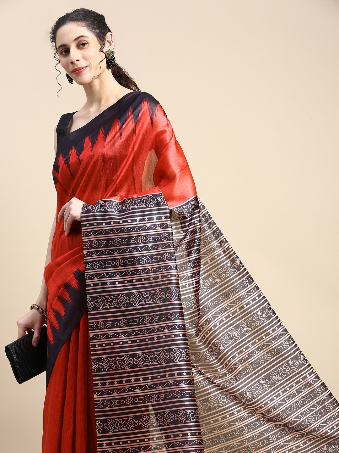 

VISHNU WEAVES Jute Silk Tussar Saree, Red