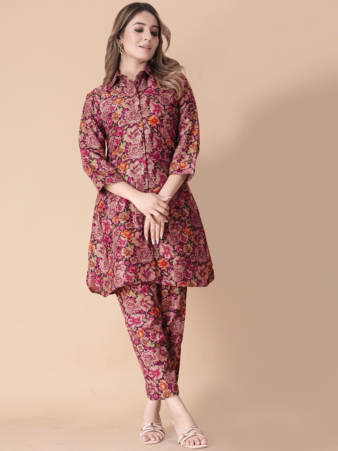 

Ekta Textiles Floral Printed Shirt Collar Tunic With Trouser, Maroon