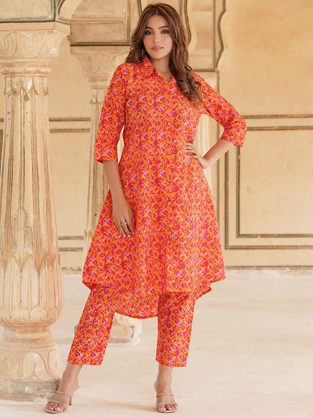 

KALINI Abstract Printed Shirt Collar Pure Cotton Kurta with Trousers, Orange