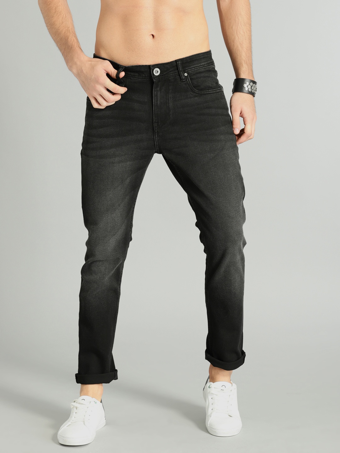 

Roadster Men Black Skinny Fit Mid-Rise Clean Look Stretchable Jeans