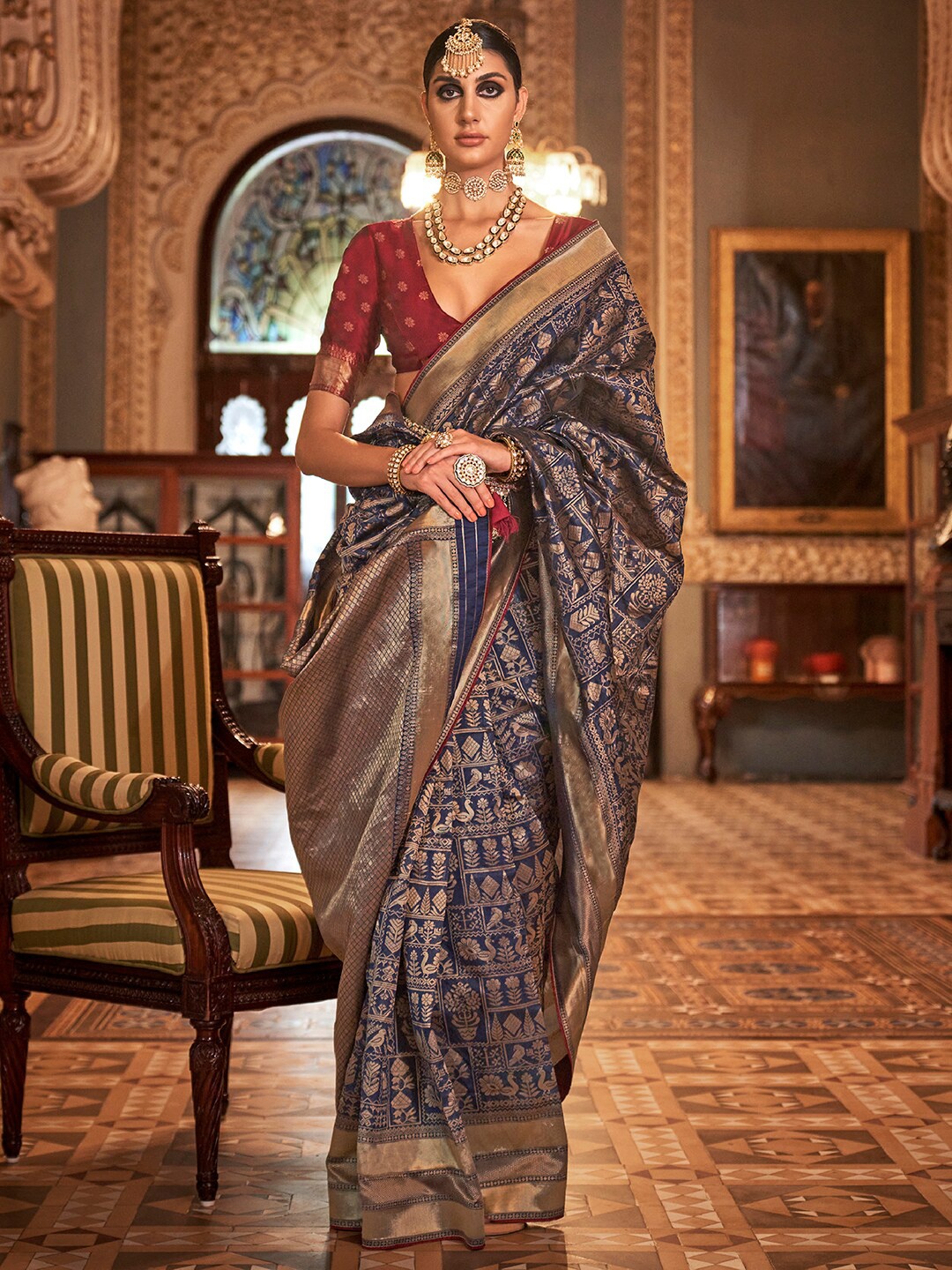 

Anouk Ethnic Motifs Woven Design Zari Banarasi Saree, Navy blue