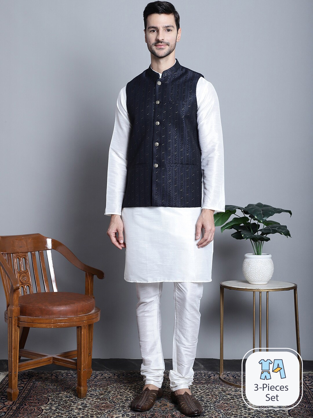

Jompers Straight Kurta & Pyjama With Nehru jacket, Navy blue