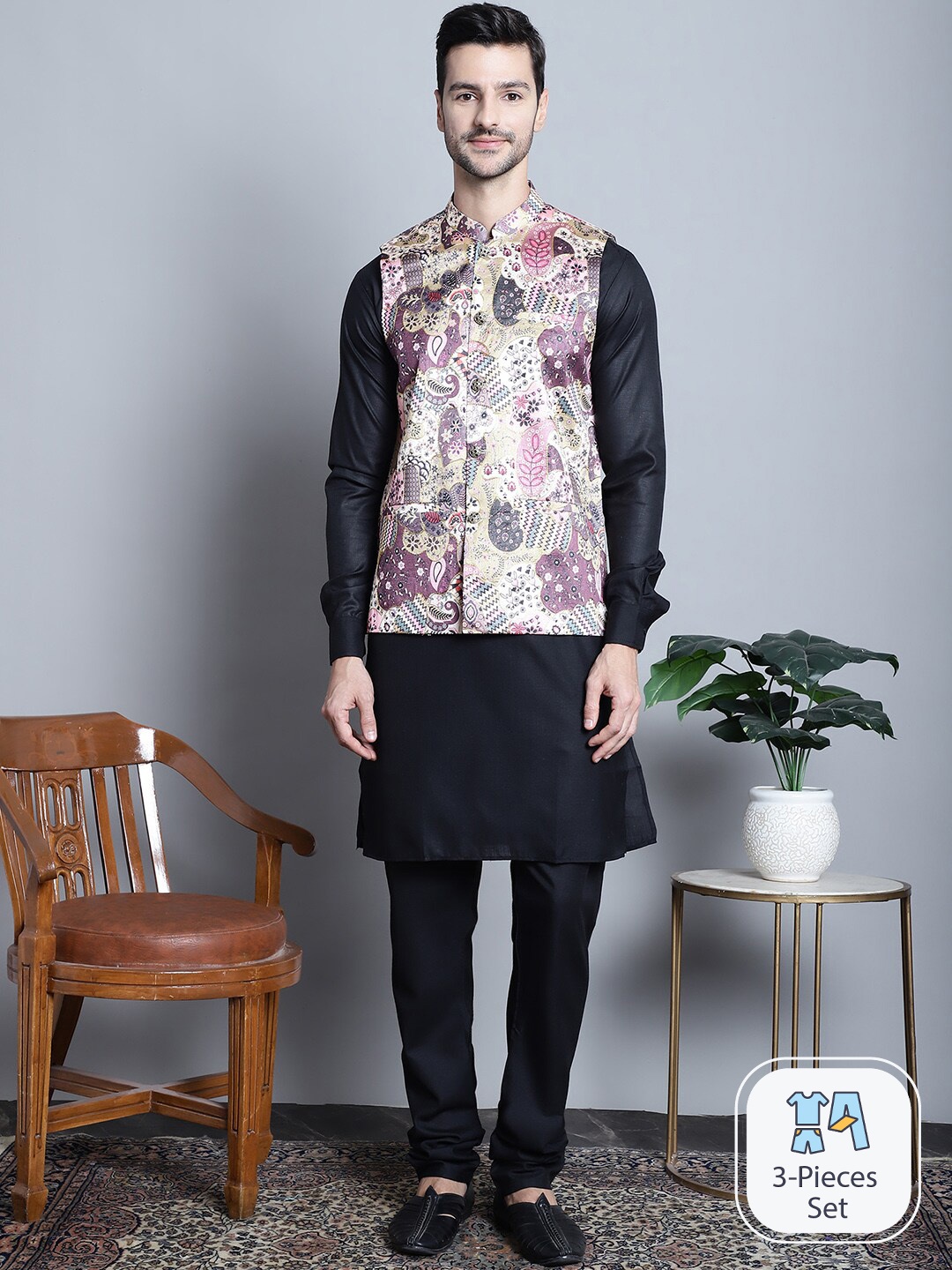 

Jompers Mandarin Collar Regular Kurta with Pyjamas With Jacket, Black