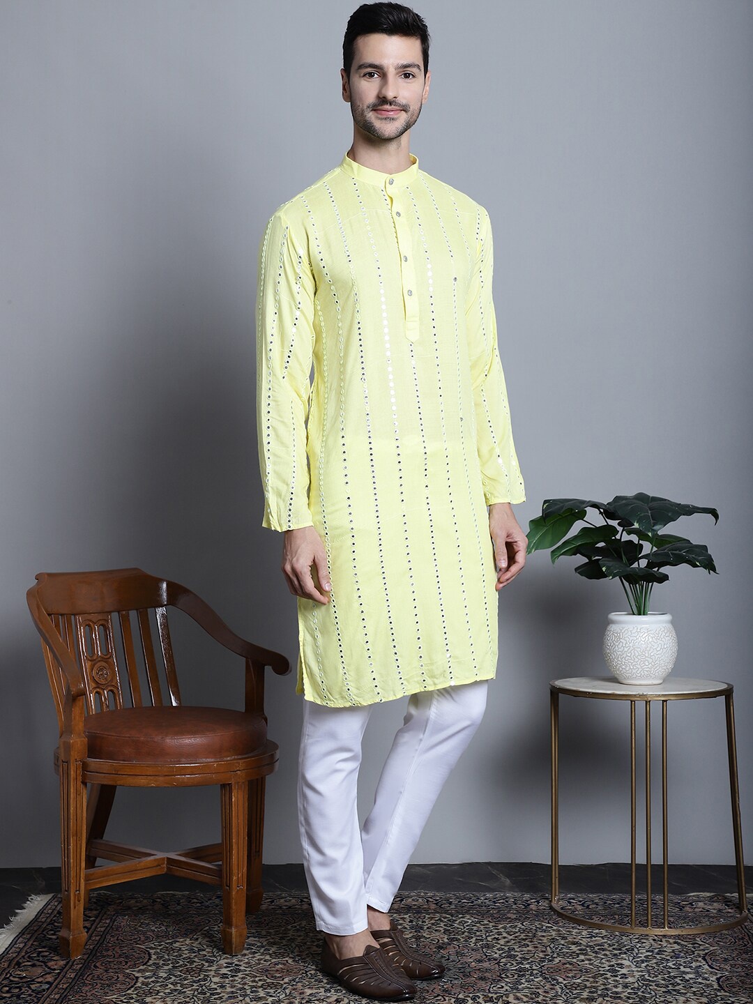 

Jompers Regular Mirror Work Kurta With Pyjamas, Yellow