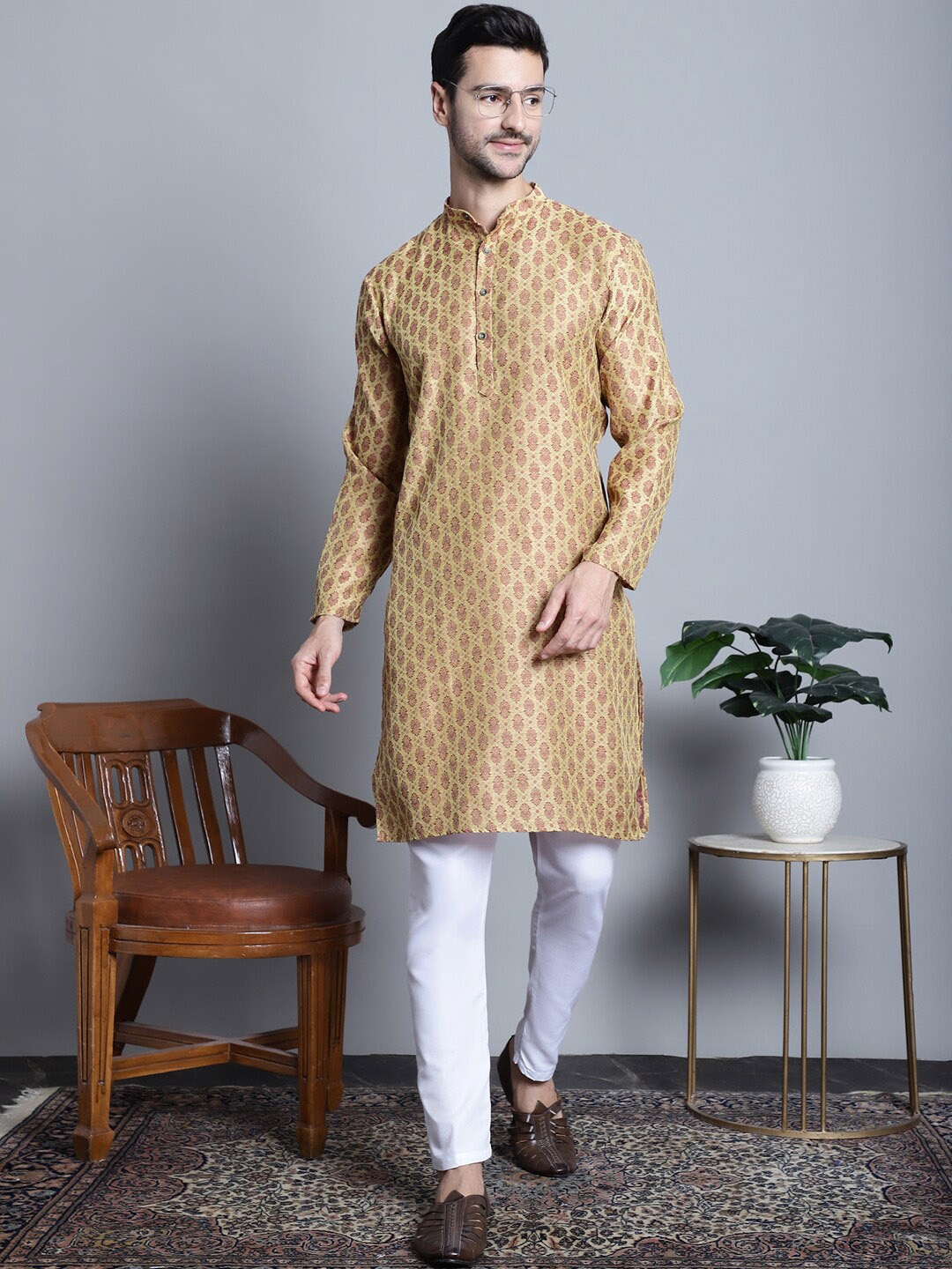 

Jompers Men Woven Design Kurta with Pyjamas, Yellow