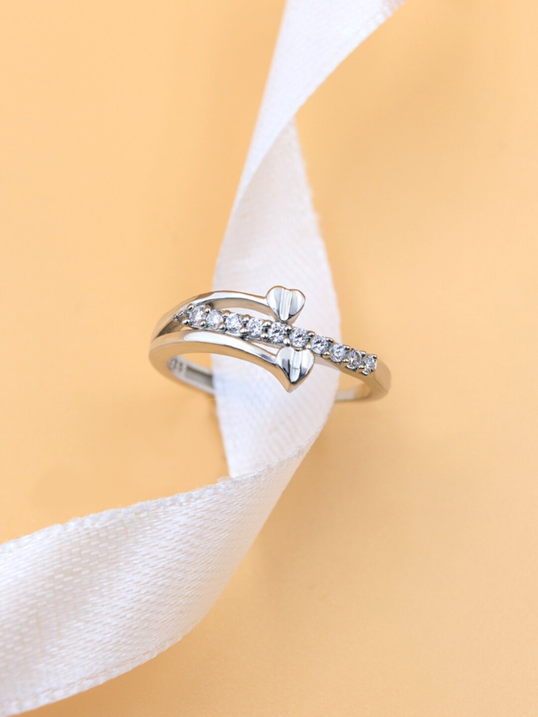 

Zarkan Rhodium-Plated AD Studded Finger Ring, Silver