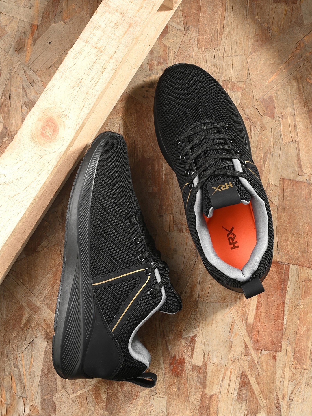 

HRX by Hrithik Roshan Men Black Lace-Up Running Shoes