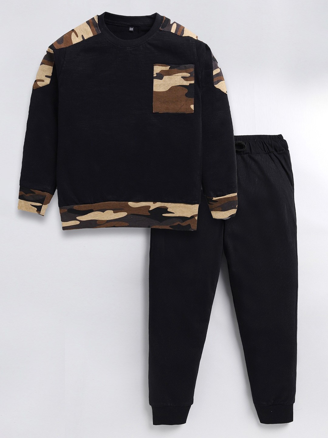 

SmartRAHO Boys Printed Pure Cotton T-shirt With Trousers, Black