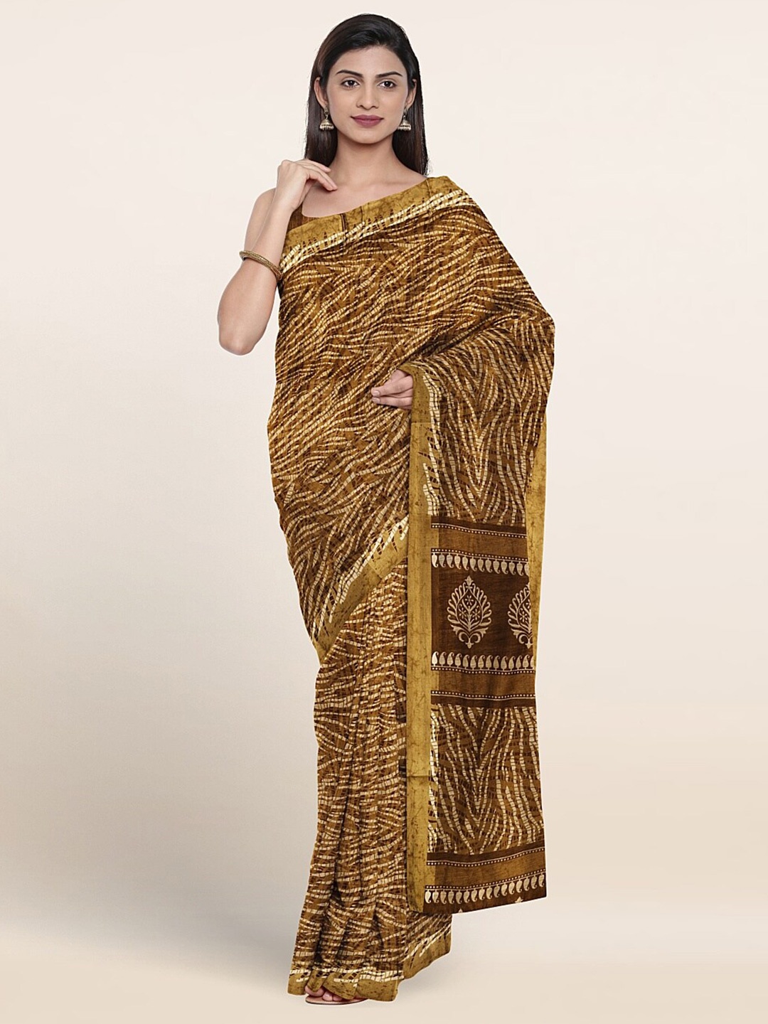 

Pothys Abstract Printed Saree, Green