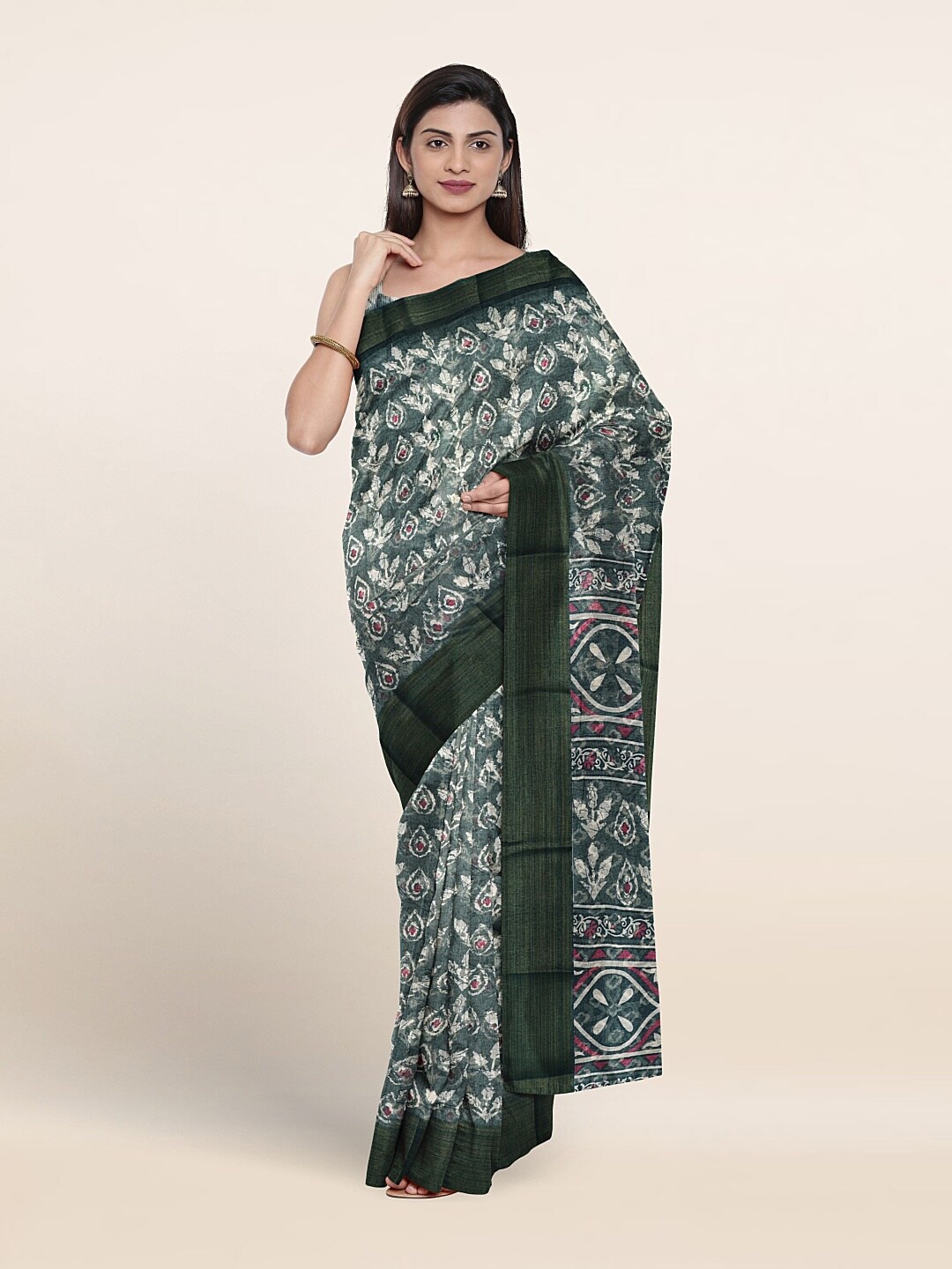 

Pothys Floral Printed Saree, Blue