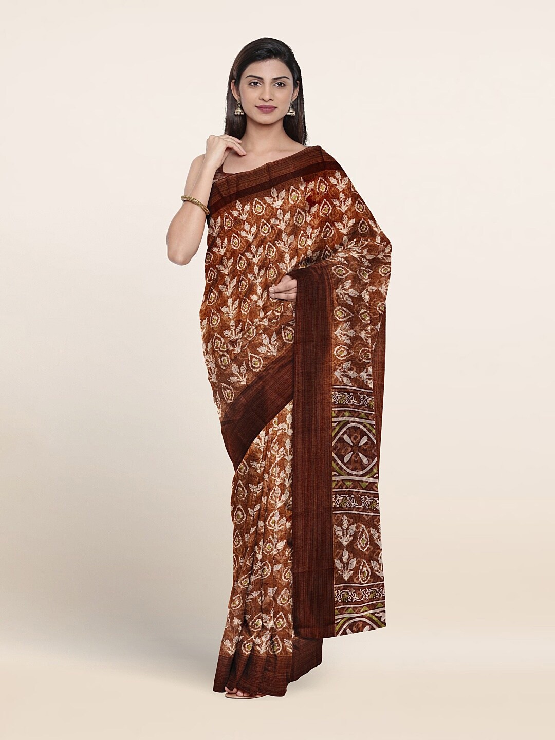 

Pothys Ethnic Motifs Printed Zari Saree, Brown