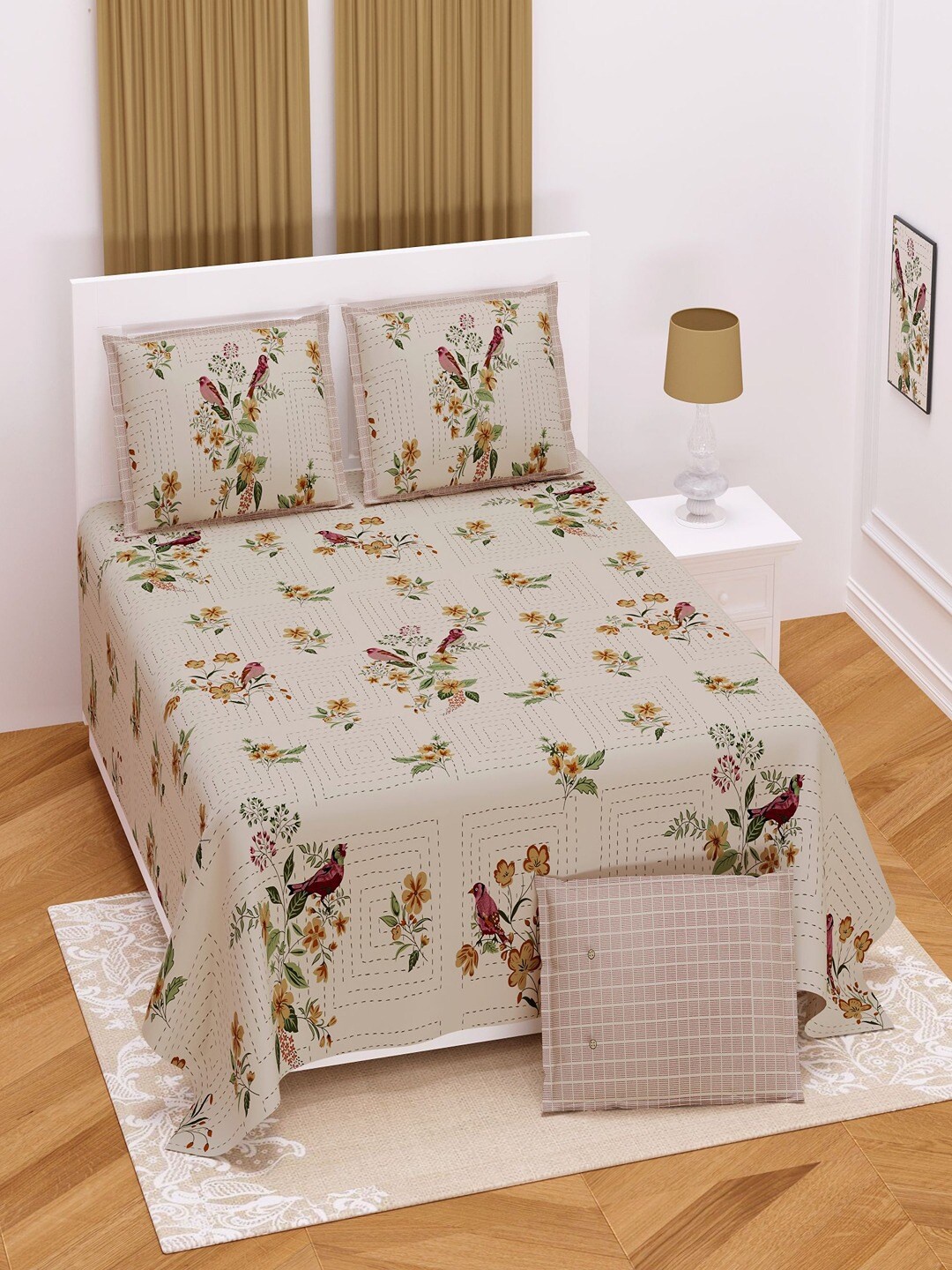 

UNIQCHOICE Peach & Yellow Printed Cotton 180 TC King Bedsheet with 2 Pillow Covers