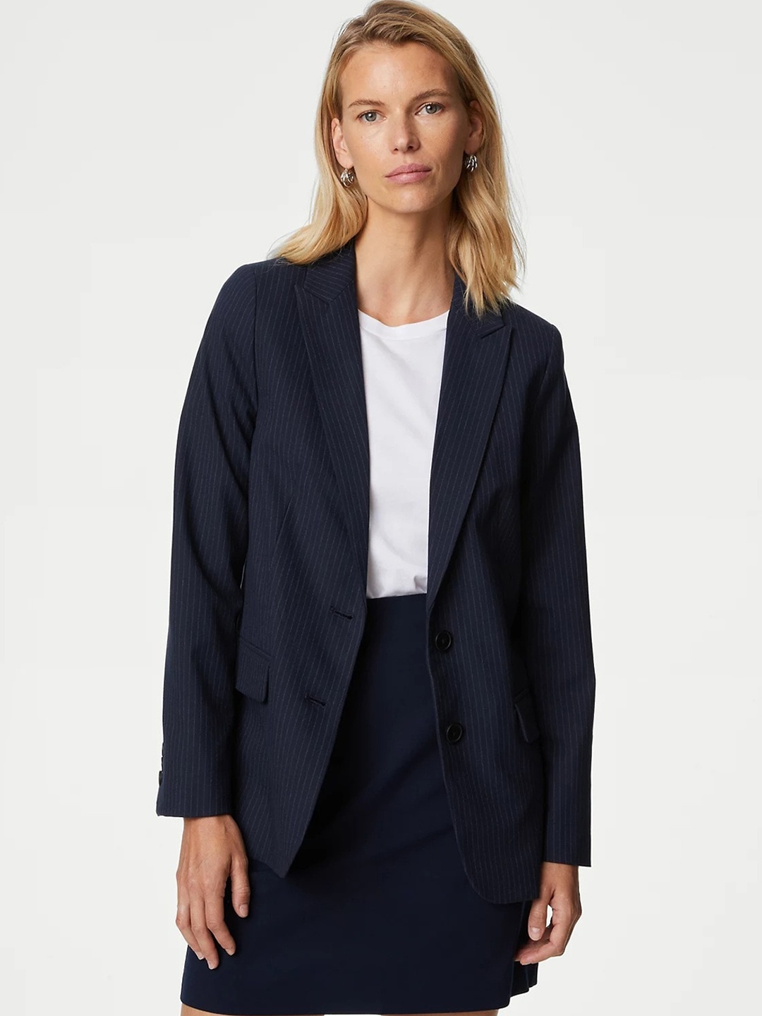 

Marks & Spencer Striped Peaked Lapel Single-Breasted Regular Blazers, Navy blue