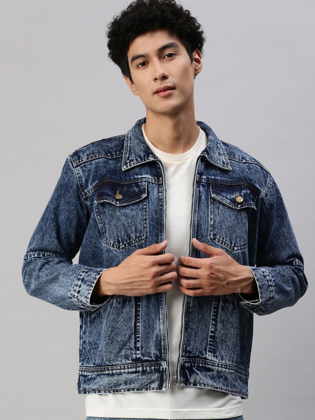 

VOXATI Washed Spread Collar Denim Jacket, Blue