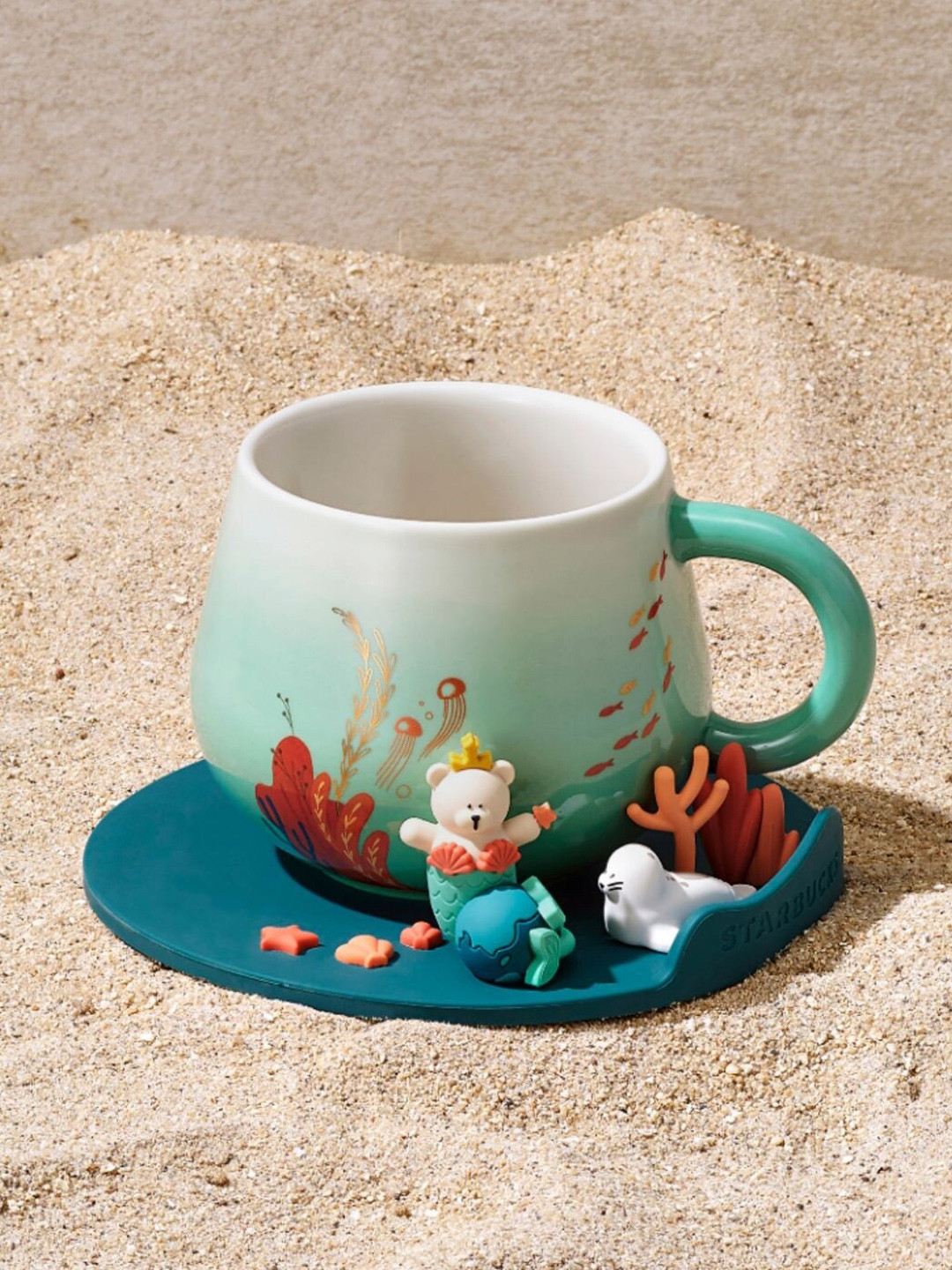 

Starbucks Blue & White Printed Ceramic Glossy Mug & Saucer 355 ml
