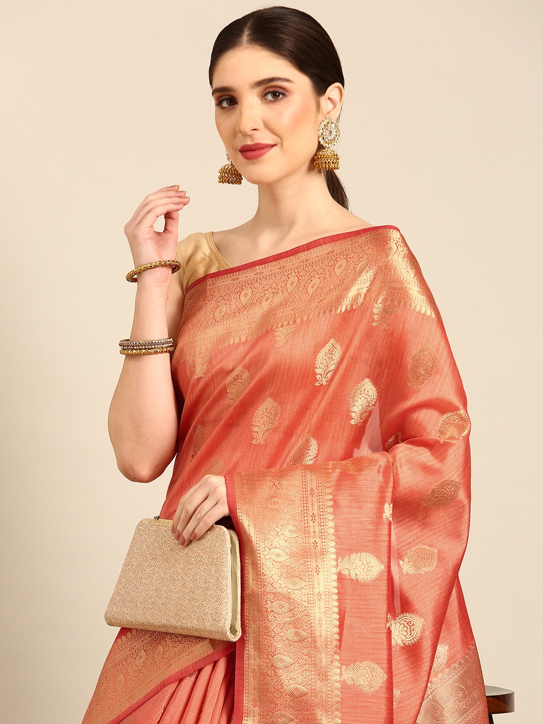 

Rupeshwari Woven Design Zari Handloom Banarasi Saree, Peach