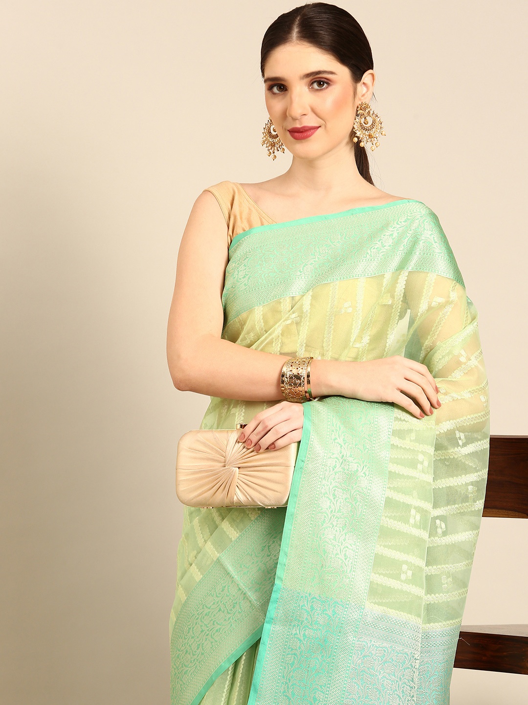 

Rupeshwari Woven Design Zari Handloom Banarasi Saree, Green