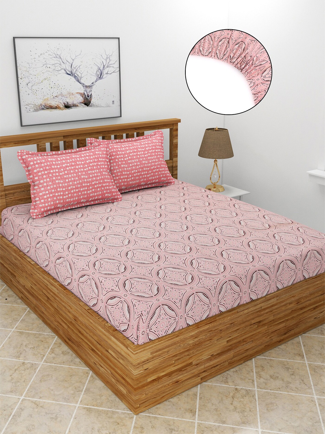 

MORADO Pink & White Geometric Fitted 210 TC King Bedsheet With 2 Pillow Covers