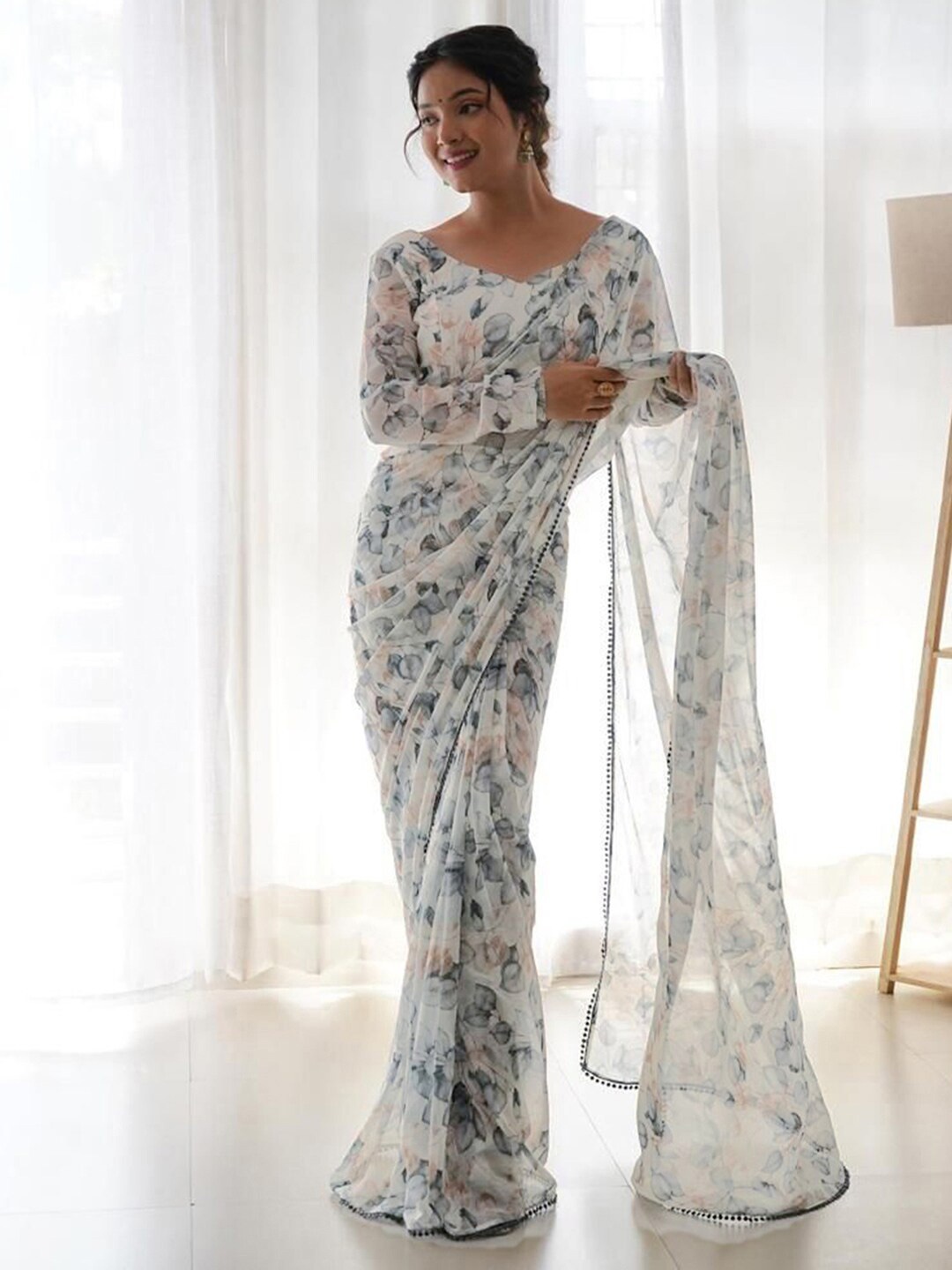 

Mitera White & Black Floral Printed Ready To Wear Saree