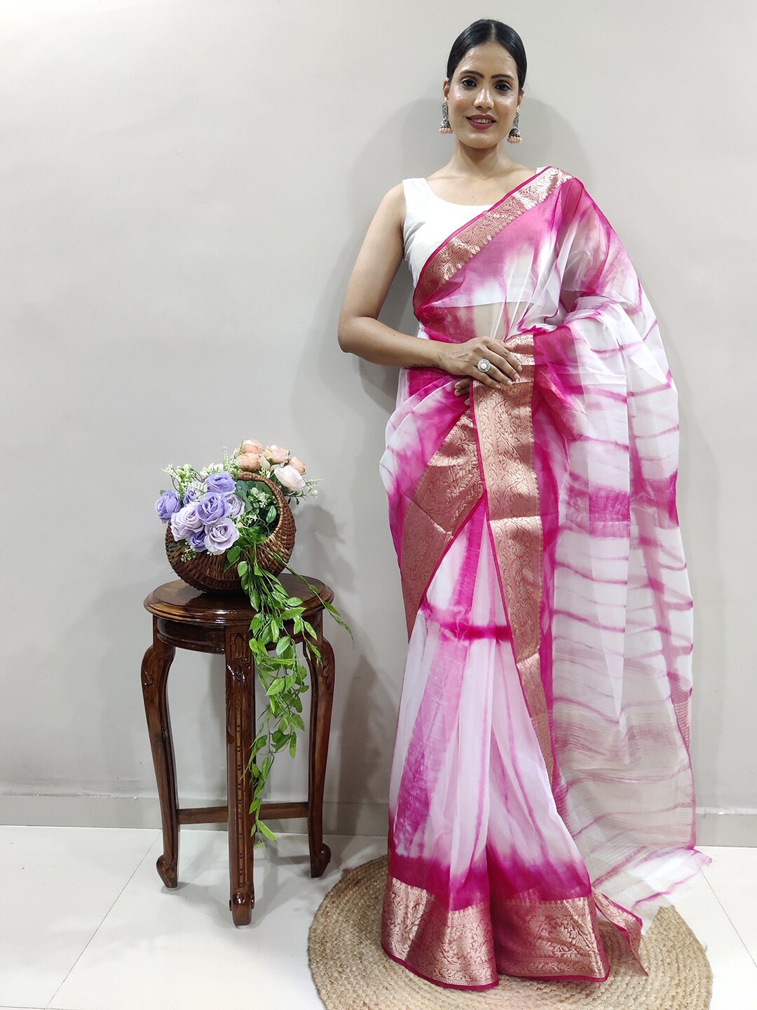 

Mitera Pink & White Ombre Zari Organza Saree