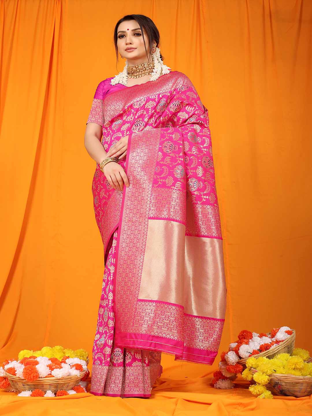 

Mitera Ethnic Motifs Woven Design Zari Art Silk Saree, Pink
