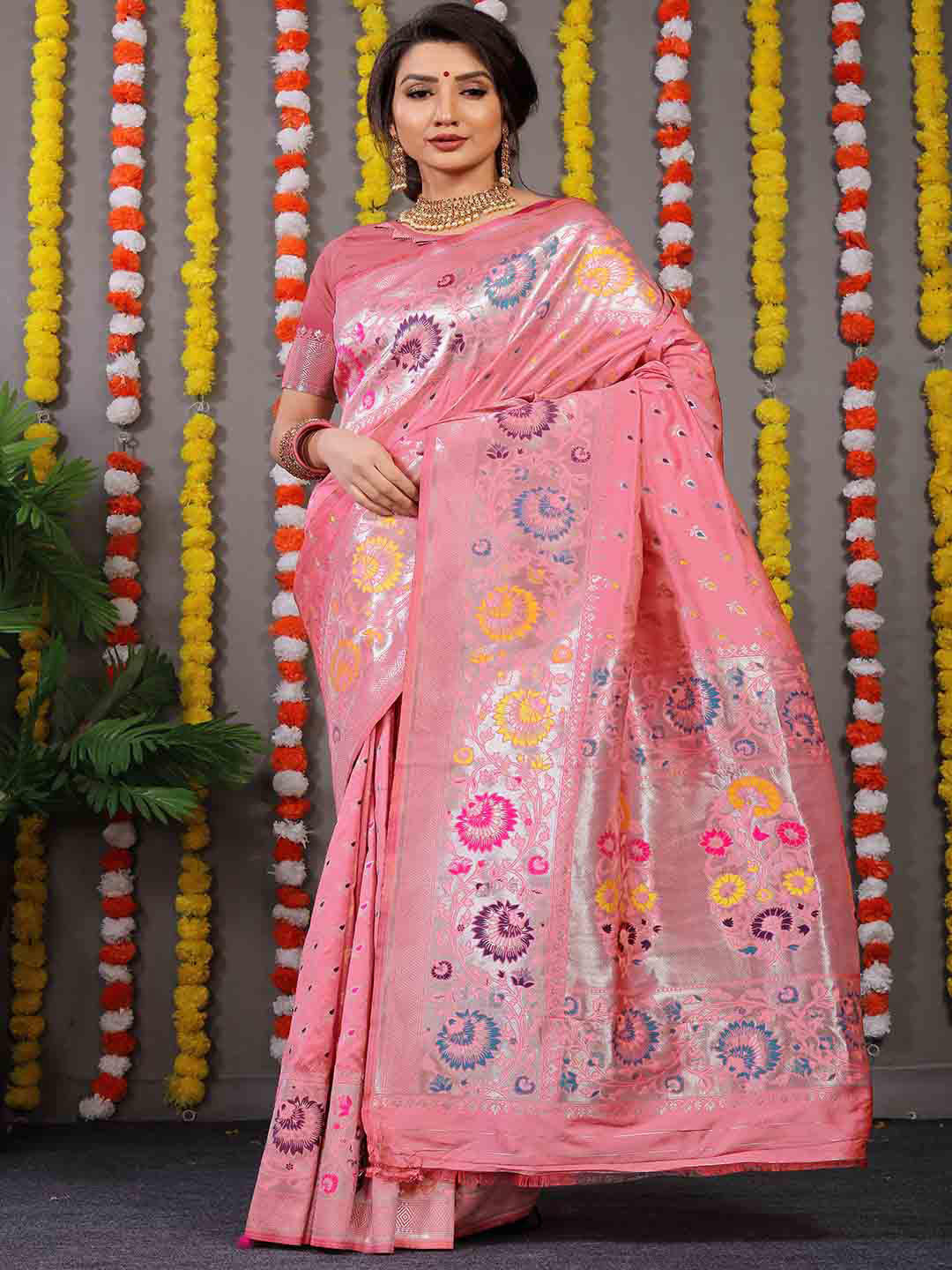 

Mitera Ethnic Motifs Woven Design Zari Saree, Peach