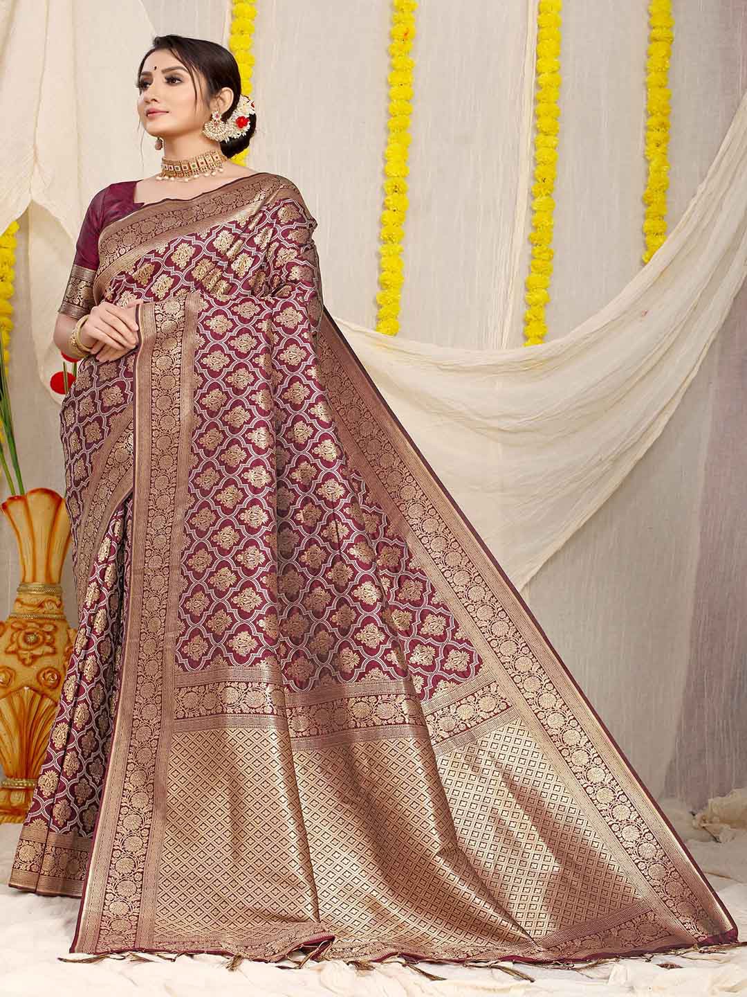 

Mitera Floral Woven Design Zari Art Silk Saree, Maroon