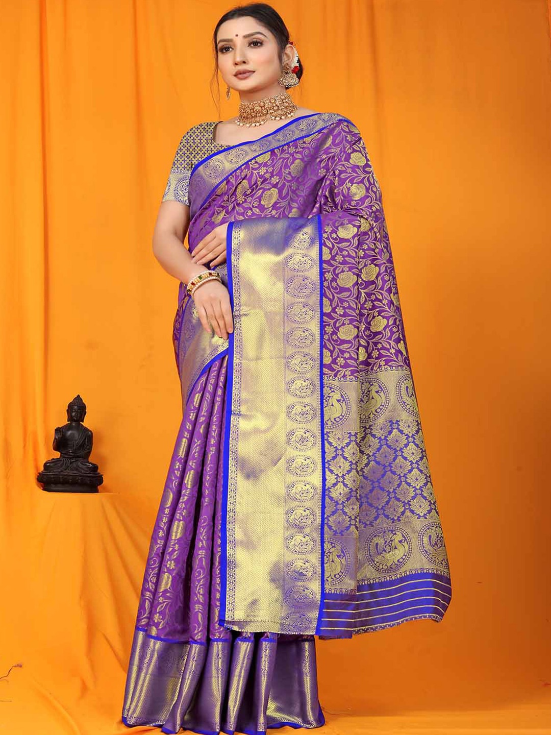 

Mitera Woven Design Zari Saree, Purple