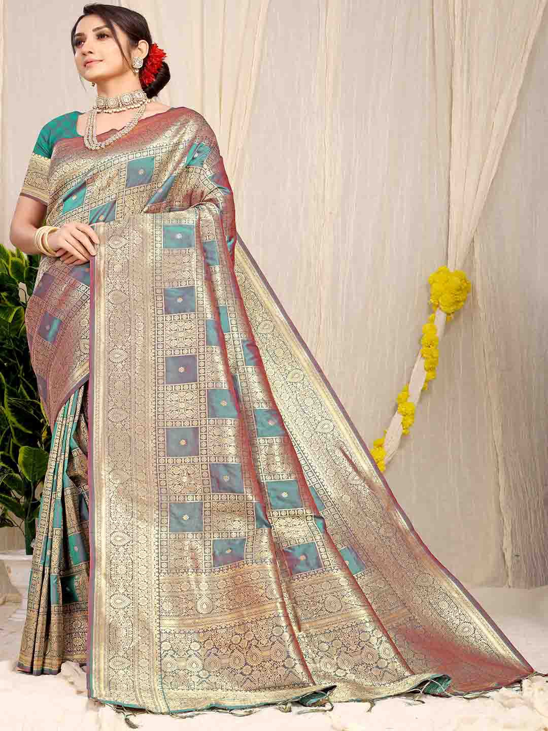 

Mitera Ethnic Motifs Woven Design Zari Art Silk Saree, Sea green