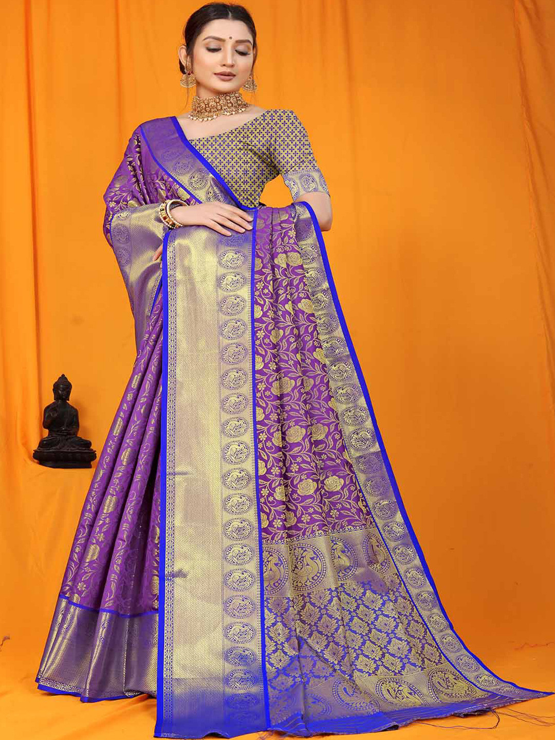 

Mitera Woven Design Zari Saree, Purple