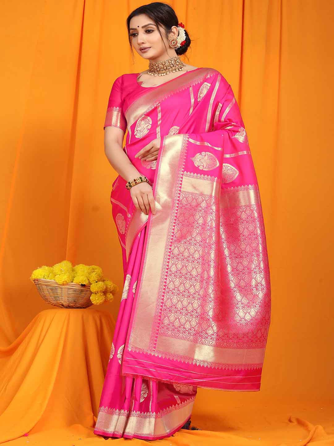 

Mitera Ethnic Motifs Woven Design Zari Art Silk Saree, Pink