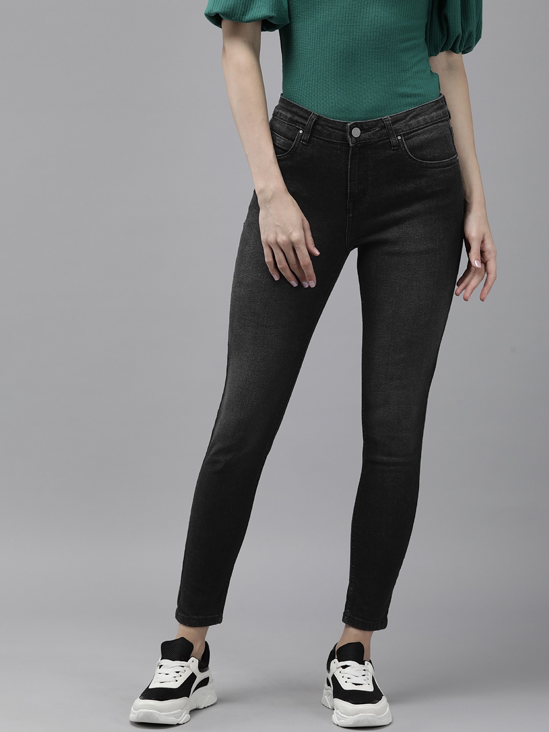 

Roadster Women Skinny Fit High-Rise Jeans, Black