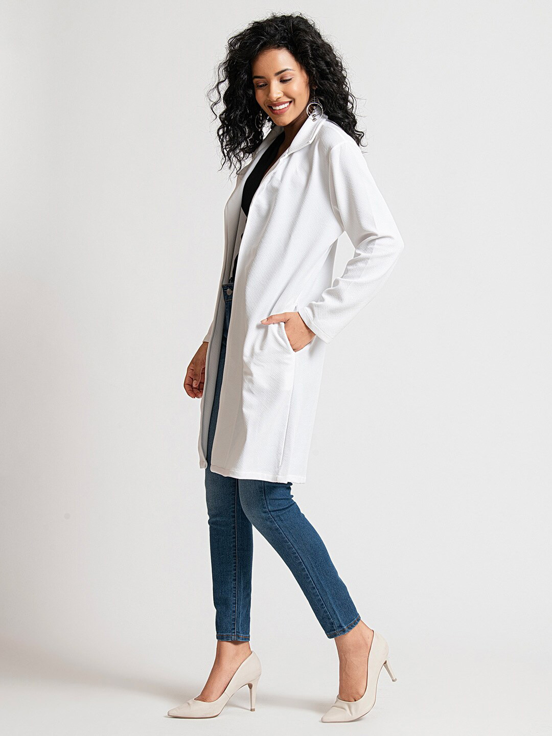 

urSense Longline Open Front Shrug, White