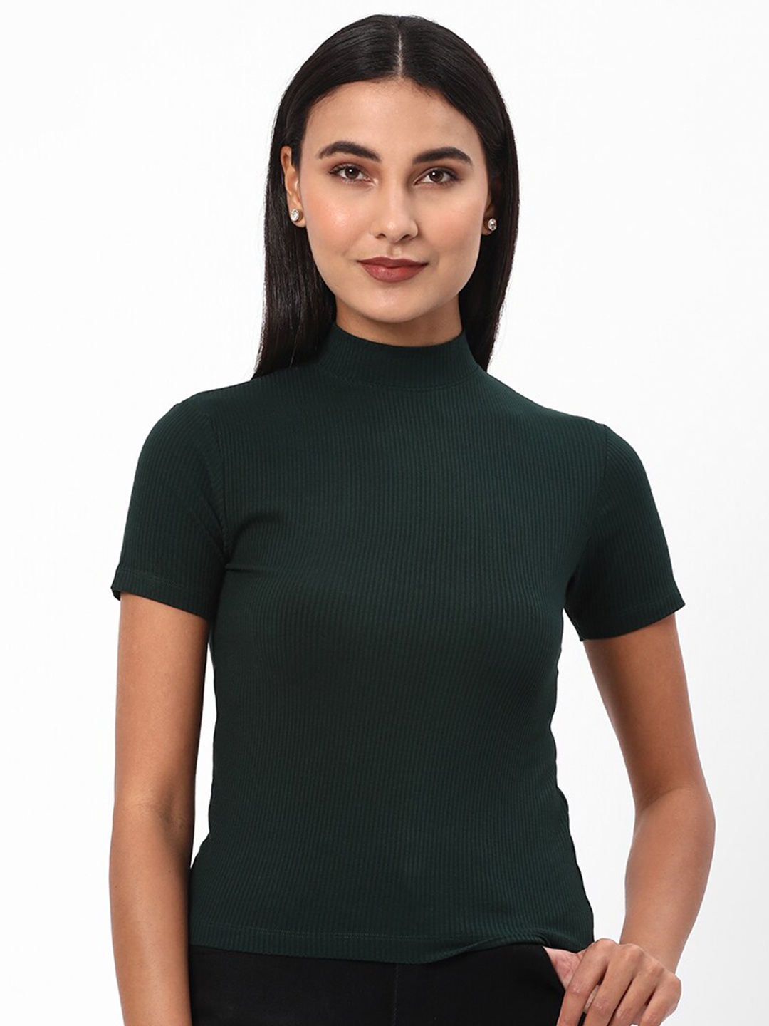 

R&B Ribbed High Neck Fitted Top, Green