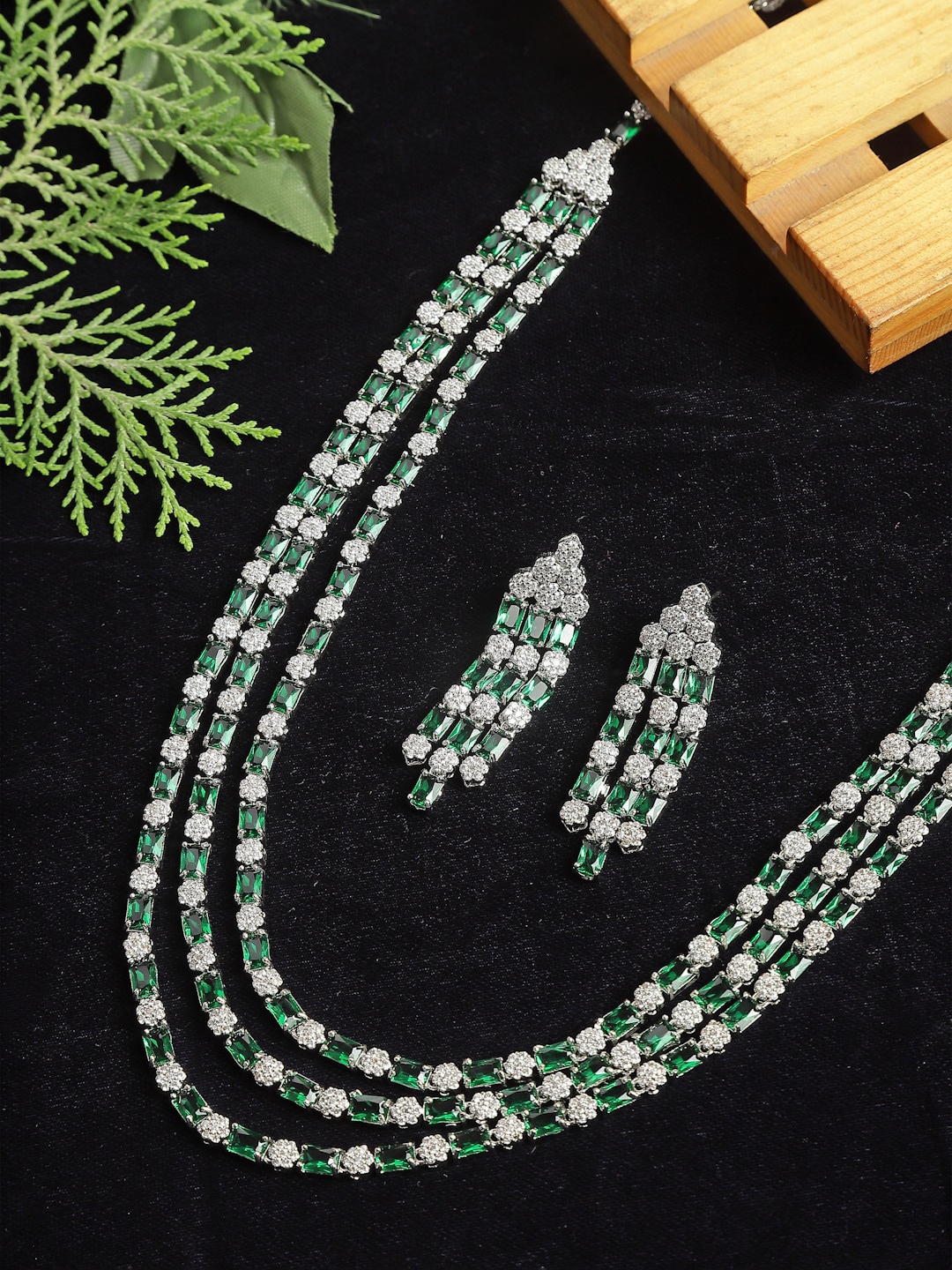 

ZENEME Rhodium-Plated American Diamond-Studded Jewellery Set, Silver
