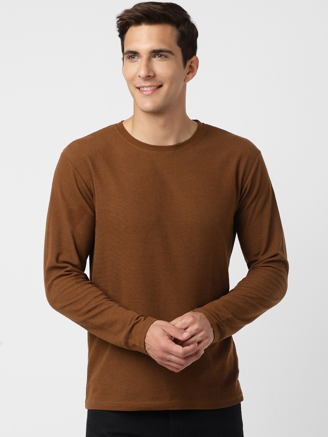 

UrbanMark Regular Fit Round Neck Full Sleeves Knitted T-shirt, Brown