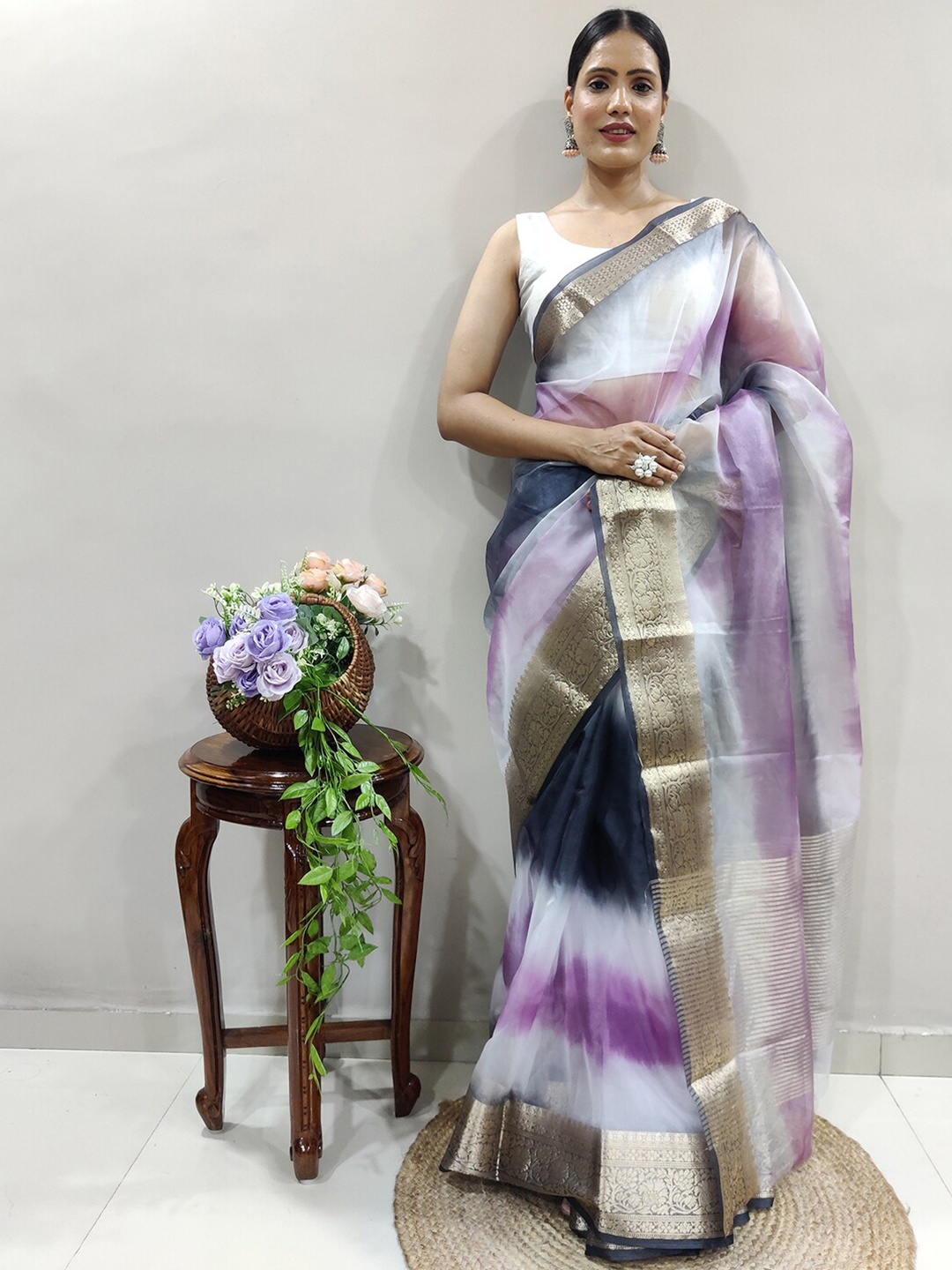

Mitera Purple & White Colourblocked Zari Organza Saree