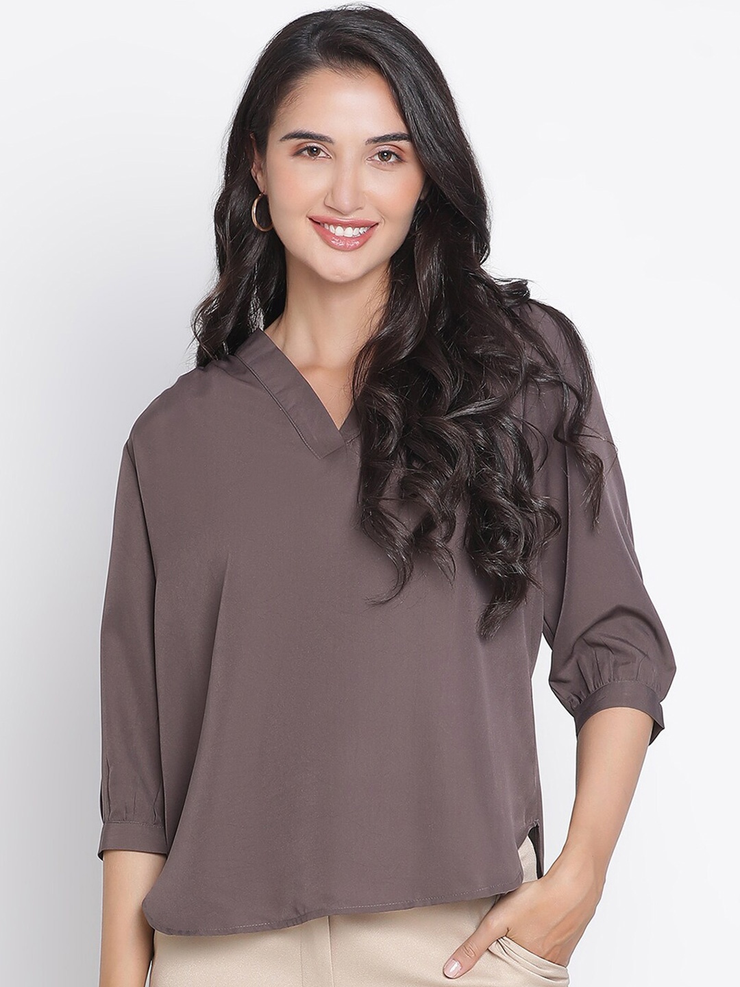 

DRAAX Fashions V-Neck Cuffed Sleeves Gathered Detail Top, Grey