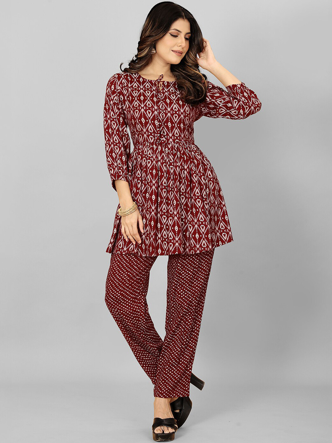 

Lilots Floral Printed Tie Up Neck Anarkali Kurti With Trousers, Maroon