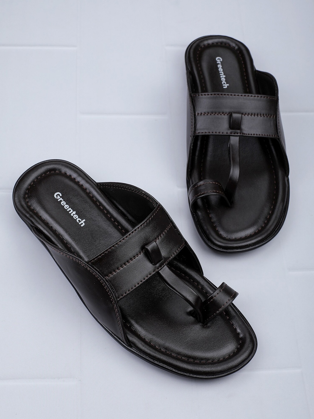 

Greentech Men One Toe Ethnic Kolhapuri Sandals, Brown