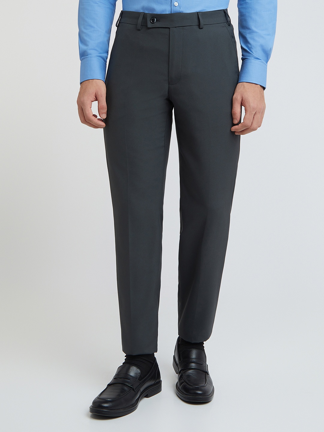 

Park Avenue Men Mid-Rise Checked Smart Trousers, Charcoal