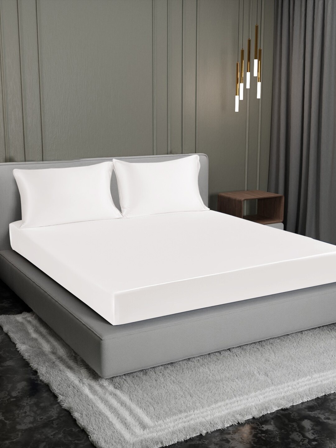 

Cloth Fusion White Satin 300 TC King Fitted Bedsheet With 2 Pillow Covers
