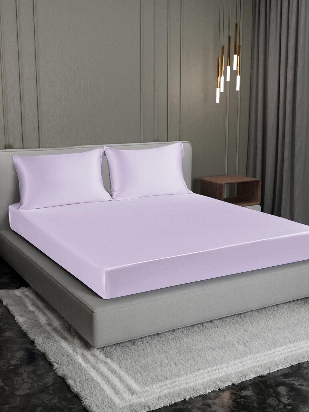 

Cloth Fusion Lavender Satin 300 TC King Fitted Bedsheet With 2 Pillow Covers