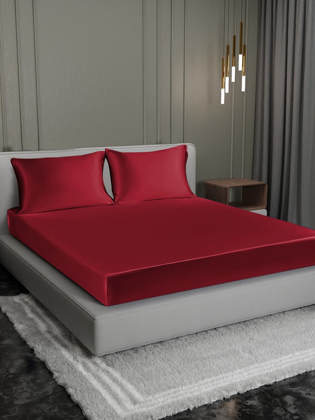 

Cloth Fusion Red Satin 300 TC King Fitted Bedsheet With 2 Pillow Covers