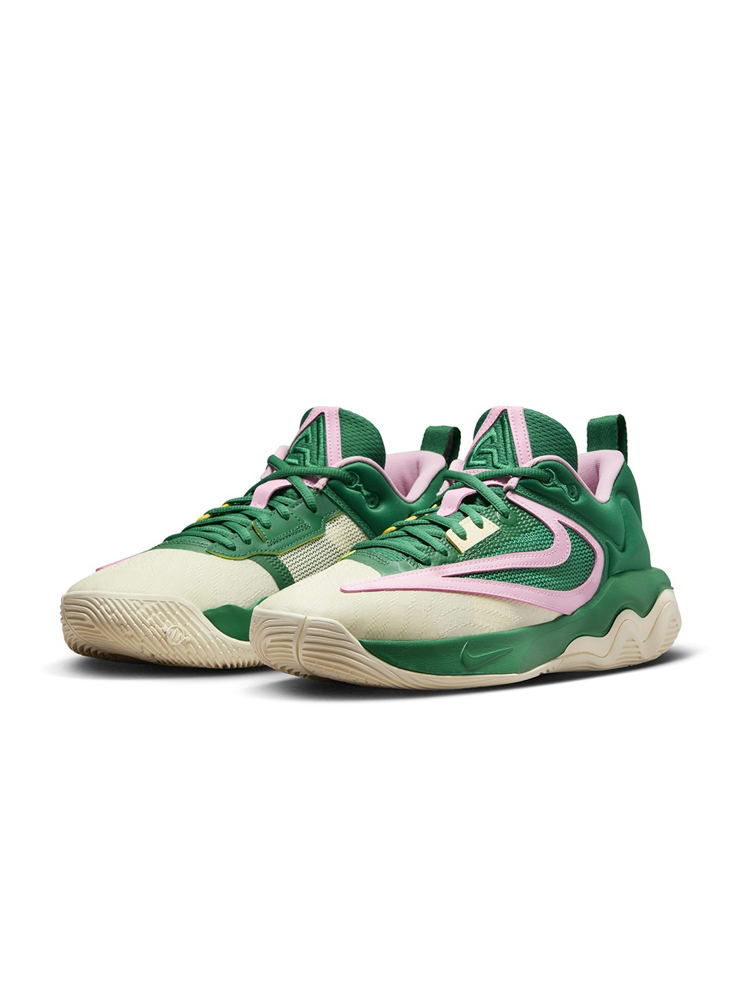 

Nike Men Giannis Immortality 3 EP Basketball Shoes, Green