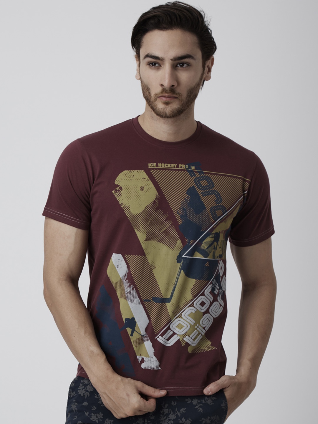 

YAK YAK Men Maroon Printed Round Neck T-shirt